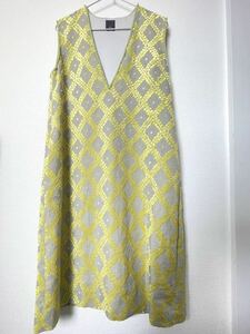 [ regular price 25%off+ unused + complete sale goods ] mina perhonen spring summer V neck dress 40 size mina perhonen