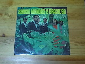 SERGIO MENDES & BRASIL セルジオ・メンデスとブラジル'66 / SERGIO MENDES & BRASIL '66/ペラジャケ/SLH 84/5点以上で送料無料!!!/LP