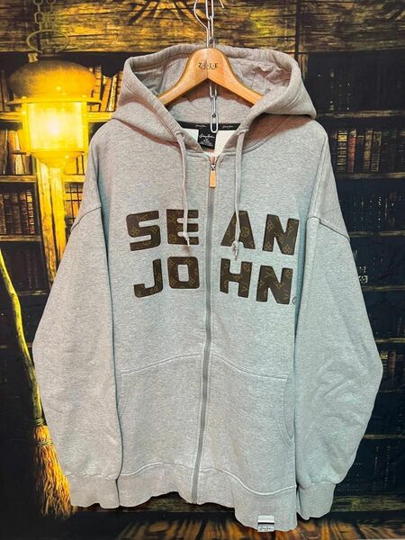 [激レア物、名作]　Sean John パーカー　LVモノロゴ　グレー