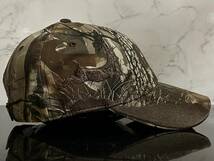 【未使用品】43F★Caterpillar CAT キャタピラー 迷彩柄 キャップ 帽子 CAP REALTREE製ウット系迷彩柄にブラウンの鹿柄刺繍《FREEサイズ》_画像3