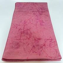 ●きもの翠●ピンク 赤 ろうけつ染め タイダイ染め かわいい ちりめん地 袋帯 全通 正絹 和装 和服 着物 #Y558_画像2