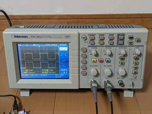 【動作確認済】Tektronix テクトロニクス TDS2012 2ch オシロスコープ 100MHz 1GS/s　★プローブ付★　