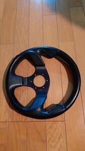 momo JET モモ 32φ　ジェット　美品　レア　当時物 ステアリング 旧車 レース ハンドル RACE