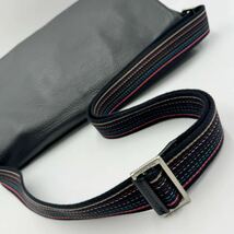 1円〜【極美品/ノートPC対応】Paul Smith ポールスミス メンズ ショルダーバッグ 斜め掛け A4 メッセンジャー ビジネス レザー ブラック_画像6