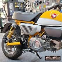 MADMAX バイク用品 HONDA ホンダ モンキー125用 右側 アルフィンカバー 無塗装/4MINI サイドカバー 8BJ JB03 補修 修理【送料800円】_画像3