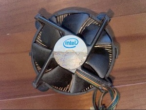 【動作品】【中古品】Intel純正CPUクーラー LGA775 D60188-001