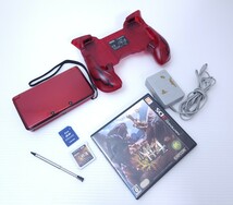 美品 / 動作品 Nintendo 3DS 任天堂 3DS Red ニンテンドー3DS CTR-001 2GB SD カード 付き ブラック + プログリップ+ゲーム セット(182)_画像1