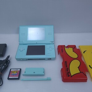 美品 /動作品 任天堂 ニンテンドー DS Lite 本体緑 USG-001 ニンテンドウDSライト ディー エスライトとゲームソフトをカバーの画像1