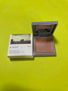 N organic & WOLFのチークカラー シマーヌードイルミネーター SL-002 soleil