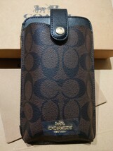 【1スタ】C-56 新品未使用 COACH スマホショルダー_画像2