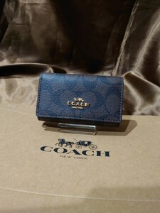 【1スタ】C-95 新品未使用 COACH ファイブ リング キー ケース シグネチャー キャンバス※訳ありの為画像⑧要確認