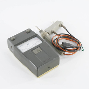 [DW] 8日保証 3213 3213-11 YOKOGAWA 横河 INSULATION RESISTANCE TESTER 絶縁抵抗計 MΩ[05184-0428]