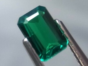 0.53ct a 新品・コロンビアカラー合成バイロンエメラルド 超希少入手困難・バイロン社製