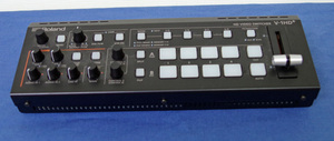 ☆中古美品☆ Roland V-1HD＋ HD VIDEO SWITCHER ビデオスイッチャ 送料無料