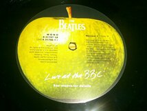 LP：THE BEATLES LIVE AT THE BBC ザ・ビートルズ：2枚組：UK盤_画像2