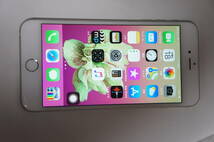 iPhone ６Plus　 64G（ 付属品:なし）表示に黄ばみとムラ有ます。_画像1