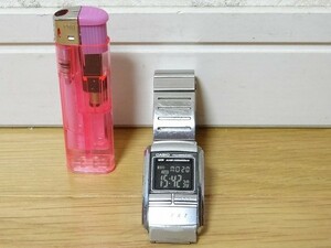 希少 ビンテージ CASIO カシオ LA-200 アラーム クロノグラフ デジタル 腕時計 レトロ 当時物