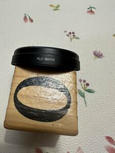 純正品　ソニー SONY ALC-SH113 E 20mm F2.8 (SEL20F28)/E 30mm F3.5 Macro (SEL30M35) 用レンズフード