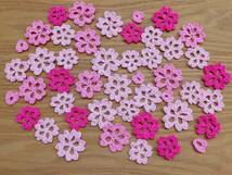 レース編み桜のモチーフ♪　桜　ピンク３色　４０枚　おまけの花びら６枚 　ハンドメイド_画像1