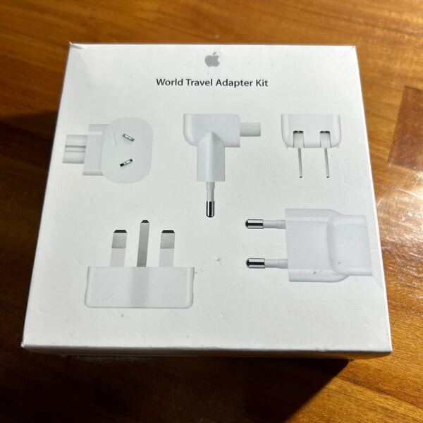 Apple ワールドトラベルアダプターキット 2014年製 送料無料