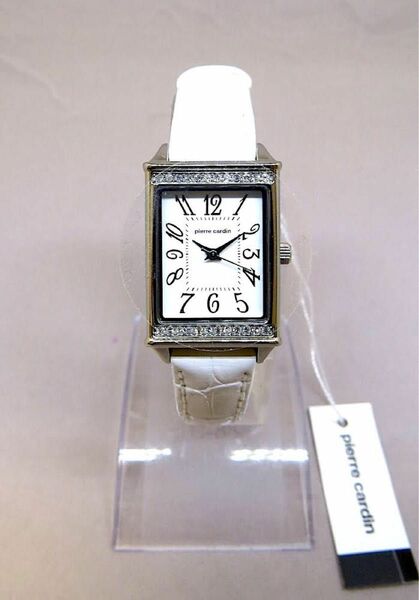 超特価【新品・レア物】ピエールカルダン腕時計 白レザーPC-280（箱なし本体のみ）