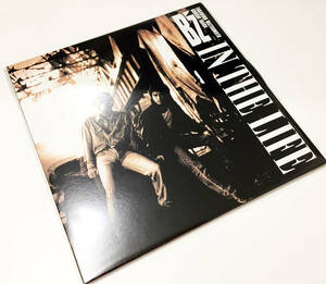 * free shipping * new goods B'z [IN THE LIFE] analogue LP*