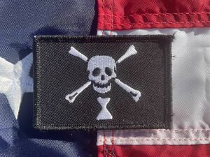 実物　OPT Emanuel Wynn Pirate Flag Patch パッチ2 x 3 インチ（CRYE LBT FERRO MILITARILY MULTICAM SPIRITUS SYSTEMA）