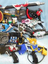 ◆おもちゃ ジャンク 仮面ライダー 変身ベルト 武器 アイテム なりきり 色々 多数 まとめて 超大量 セット_画像3