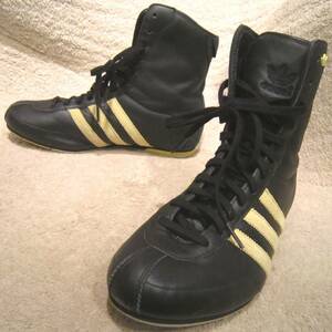 2005年製　　アディダス レディース レスリングシューズ（451906）黒クリーム 本革　wm23.5㎝　US6.5　　 　　adidas　ブラック　　wj2401a