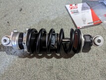 ボンネビルボバー BONNEVILLE BOBBER 1200 17-22 ワイエスエス リアサス YSS SHOCK ABSORBER MZ456-270TR-13-88 未使用品_画像2