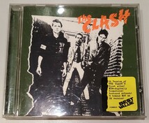 the clash 1st 旧規格リマスター輸入盤中古CD ザ・クラッシュ 白い暴動 ファースト デビュー mick jones joe strummer EK63883_画像1