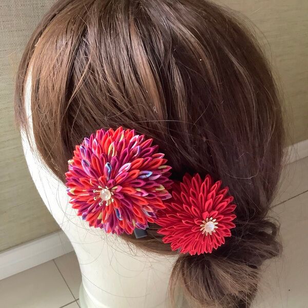 ハンドメイドつまみ細工 髪飾り ヘアクリップ 赤 2点セット 卒業式髪飾り 浴衣髪飾り