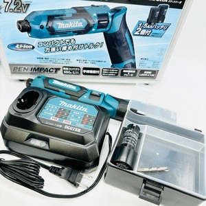 makita マキタ 充電式インパクトドリルドライバ TD022D ほぼ未使用 綺麗 通電確認〇 電動工具 DIY 保管品 電池2個付き 便利 大工 工事 2499