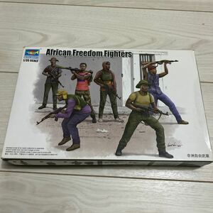  tiger mpeta-00438 1/35 reality for Africa free warrior si rear figure AK47