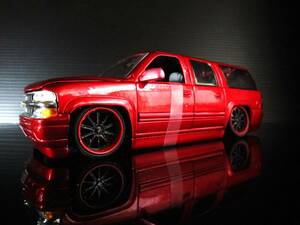 ☆カスタムモデル☆Jada Toys 1/24 DUB CITY 2000 CHEVY SUBURBAN シボレー サバーバン☆現状品☆