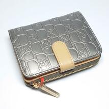 【新品タグ付き】ピンキー&ダイアン 二つ折り財布 ガンメタリック_画像2