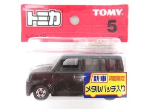 トミカ No.5 トヨタ bB 初回限定 メタルバッチ入り スケール1/60 中国製 新品