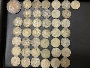 【M14826】1000円銀貨　100円銀貨　おまとめ♪　1000円銀貨×1　鳳凰×23　稲穂×17　オリンピック×1　現状出品♪