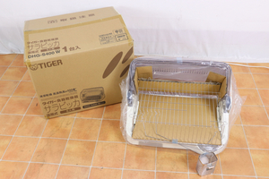 【未使用品】TIGER DHG-S400 W タイガー 食器乾燥機 サラピッカ 温風式 6人用 清潔乾燥 高温温風約100℃ 箱付き 説明書付き 004JSIJO04