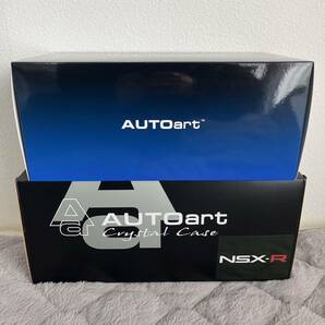 AUTOart 1/18 NSX-R (NA2) ホワイト 専用ケース付きの画像1