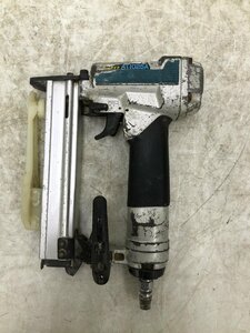 【中古品】★makita 常圧エアタッカ AT1025A　本品のみ　動作確認済　/　ITPPJHIFY0KY