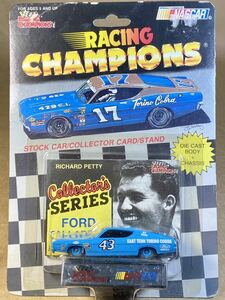 ☆ レーシング チャンピオン STOCK CAR NASCAR ☆ RACING CHAMPIONS - RICHARD PETTY #43