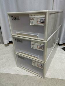 中古実用 今も昔も　天馬 Fitsフィッツケース　幅39X74X高さ23cm　ロング　3個　白　送料込み