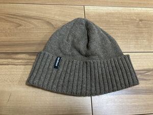 patagonia パタゴニア　p6 ブロデオビーニー　ニットキャップ ビーニー ニット帽 カーキ　ユニセックス　フリーサイズ　ほぼ新品