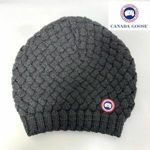 【美品】CANADA GOOSE カナダグース 日本国内販売正規品ホログラム付 ロゴワッペンニットキャップ