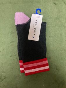 HYSTERIA by HAPPY SOCKS クルーソックス23-25cm