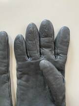 【ユーズド】イタリア製　ピュメッリ　PIUMELLI レディース　レザーグローブ　グレー系　革手袋　サイズ7 カシミア裏地_画像3