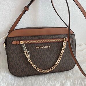 《新品》COACH ブラウン シグネチャーレザー ショルダーバッグ