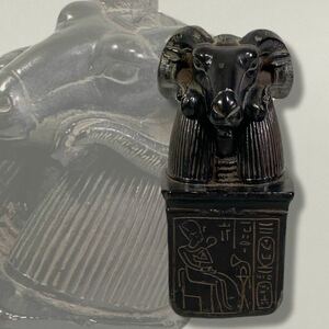 古代エジプト 雄羊 胸像 Votive Ram Head of Penta wer オオツノヒツジ 彫刻 クヌム神 エジプト象形文字 置物 インテリア 重量1.6kg