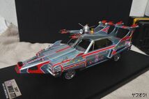 ウルトラマンタロウ ZAT WOLF777 1/18 ミニカー_画像1